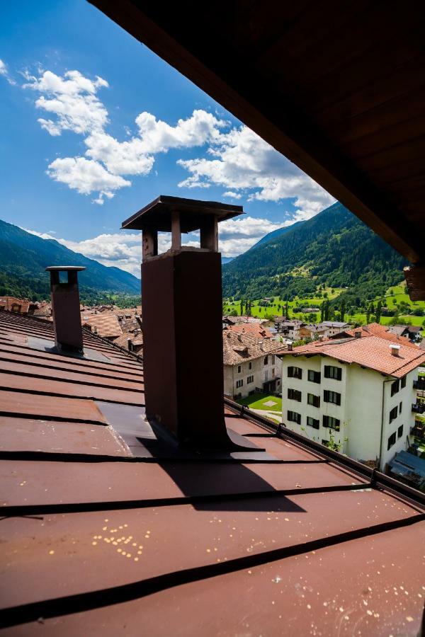 Mansarda Sotto Le Stelle Apartment Giustino Exterior photo